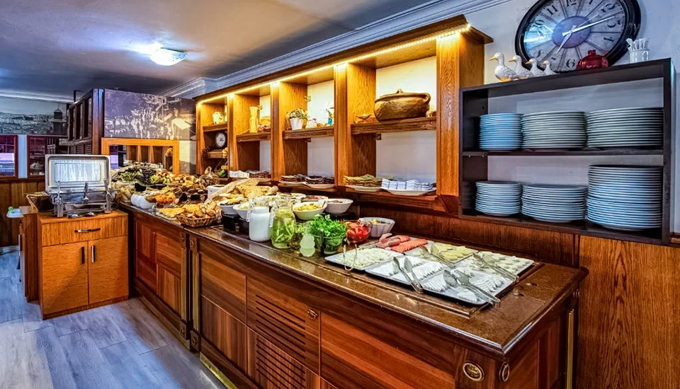 هتل کوزان سیتی ازمیر